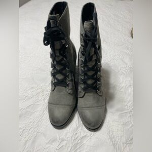 NWOB Sorel Womens After Hours Lace Up Boots Size 10